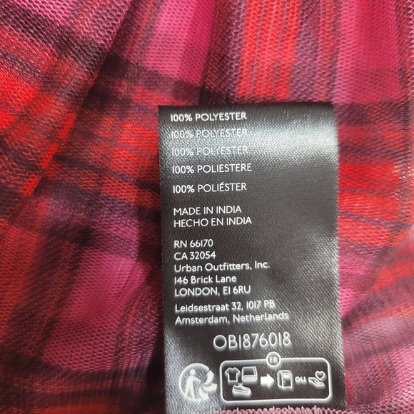 Kimchi Blue Backless Plaid Dress in Red, Pink and Burgundy  Size L - Picture 9 of 9